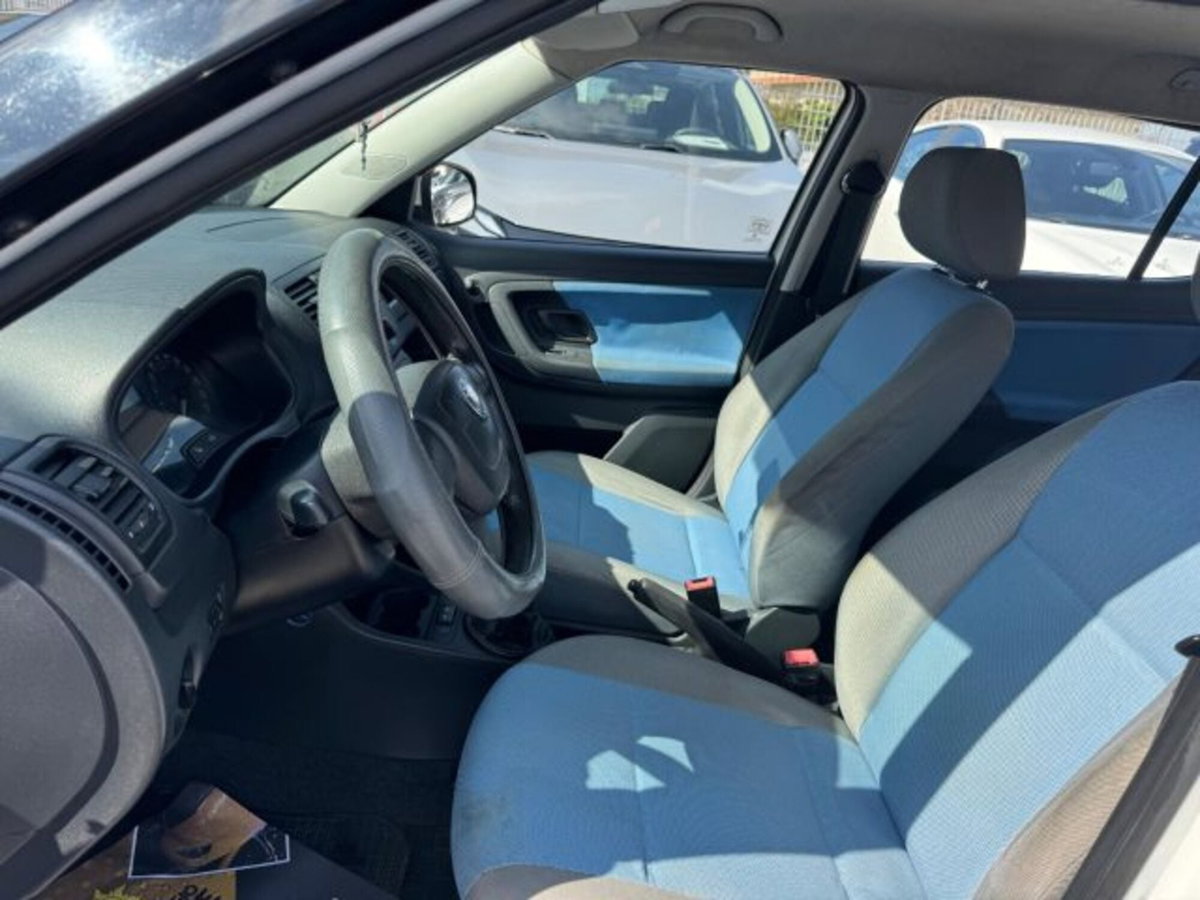 Skoda Fabia 1.6 TDI CR 75CV 5p. Fabia (11)