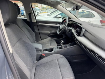 Volkswagen Golf 2.0 TDI SCR Life (8)
