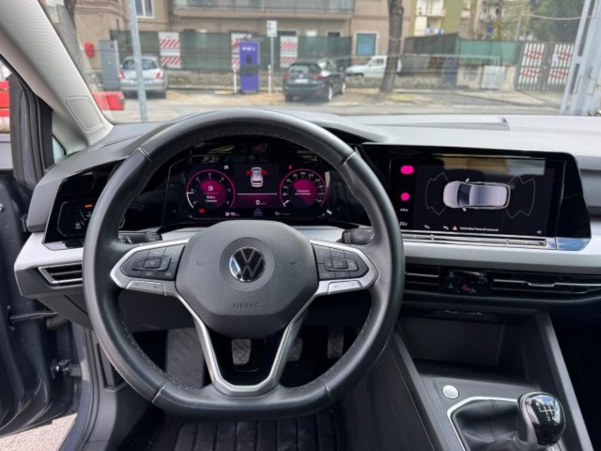 Volkswagen Golf 2.0 TDI SCR Life (9)