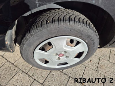 Fiat Qubo 1.3 MJT 80 CV Lounge (6)