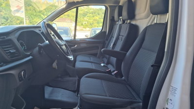Ford Transit Custom Furgone 320 2.0 TDCi 130 PC Furgone Trend (12)