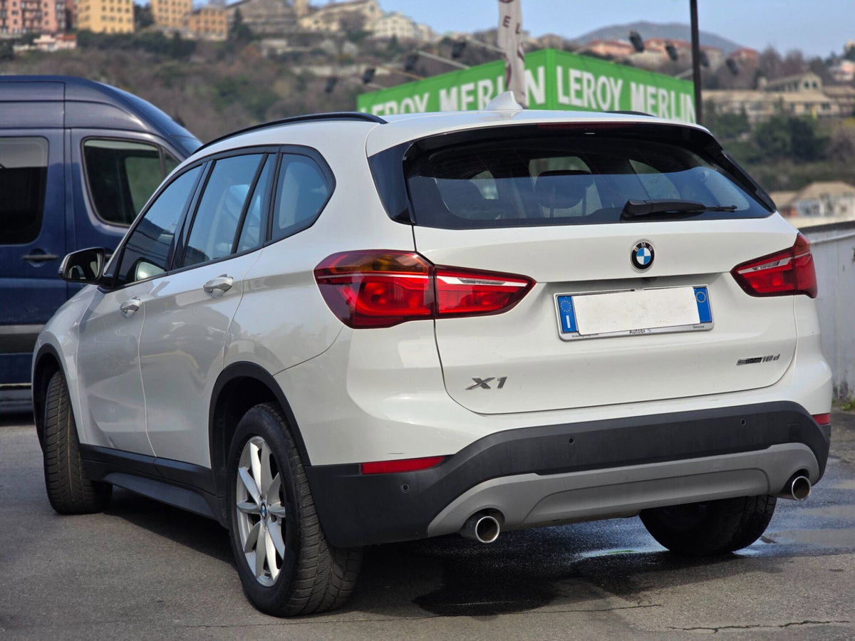 BMW X1 sDrive18d Sport (5)