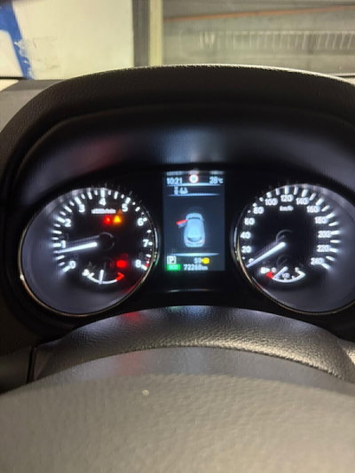 Nissan Qashqai 1.2 DIG-T Tekna (17)