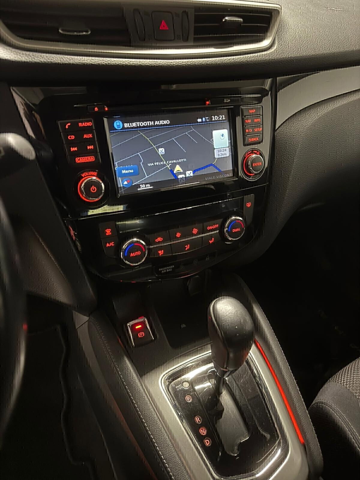 Nissan Qashqai 1.2 DIG-T Tekna (18)
