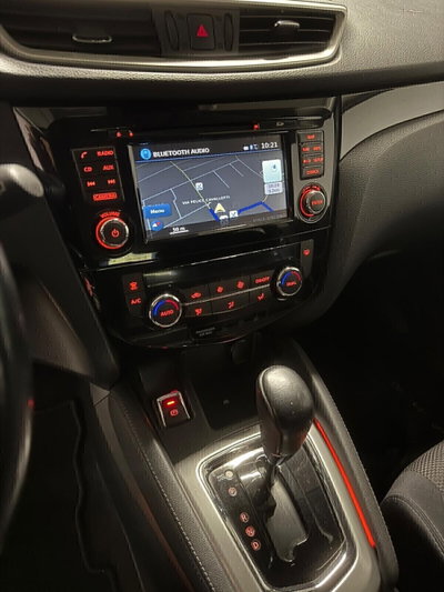 Nissan Qashqai 1.2 DIG-T Tekna (18)