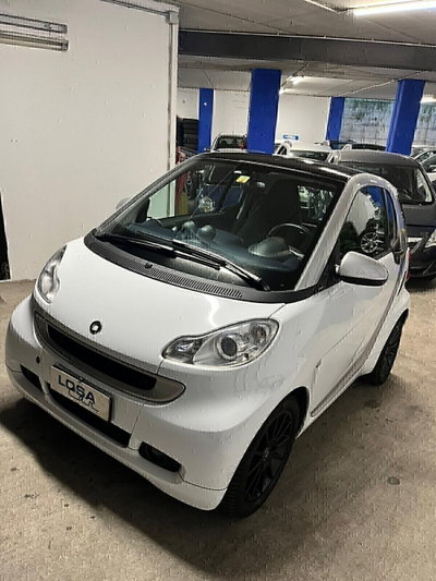 smart Fortwo 1000 52 kW MHD coupé pure (6)