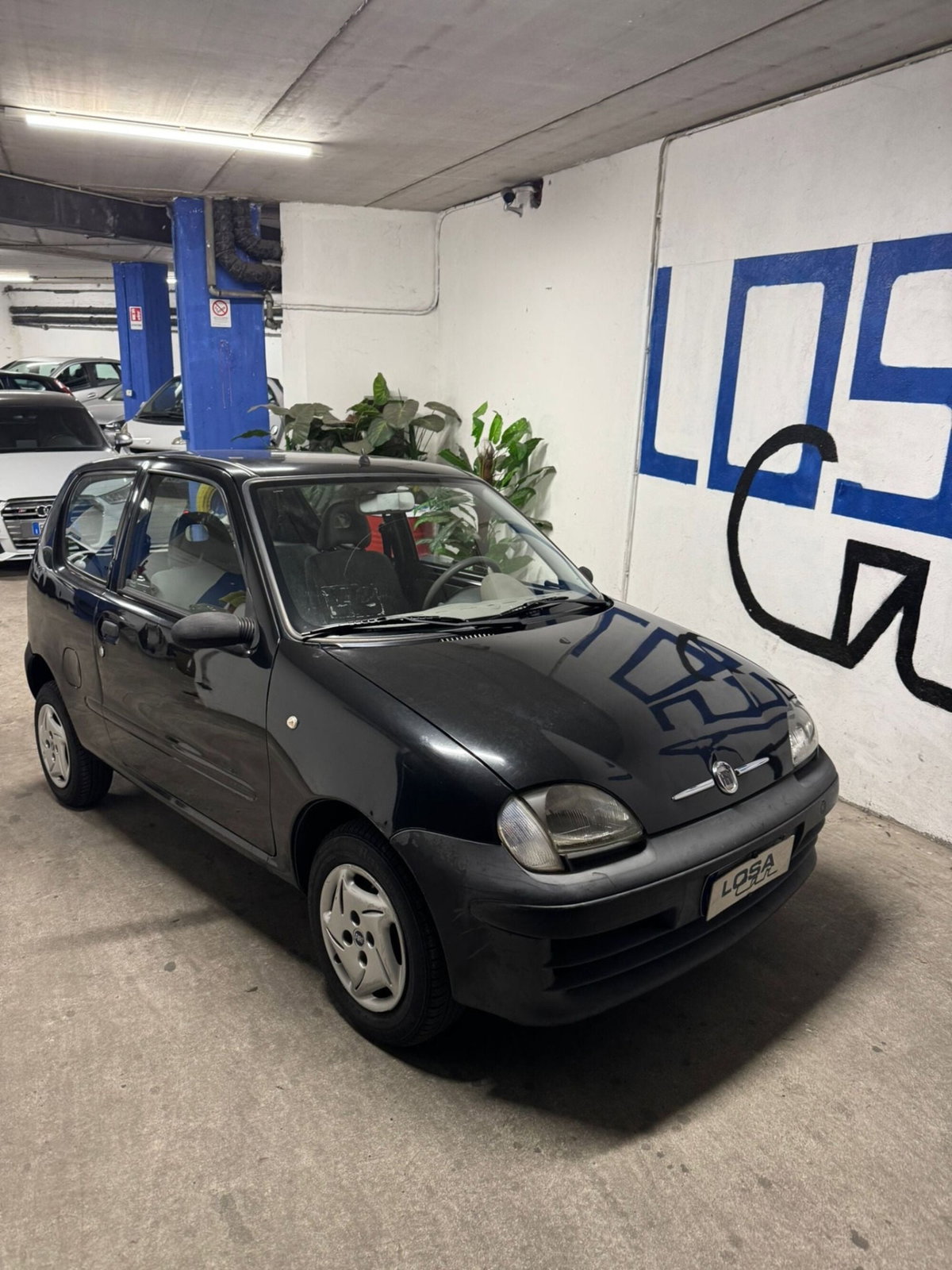 Fiat 600 1.1 Active (2)