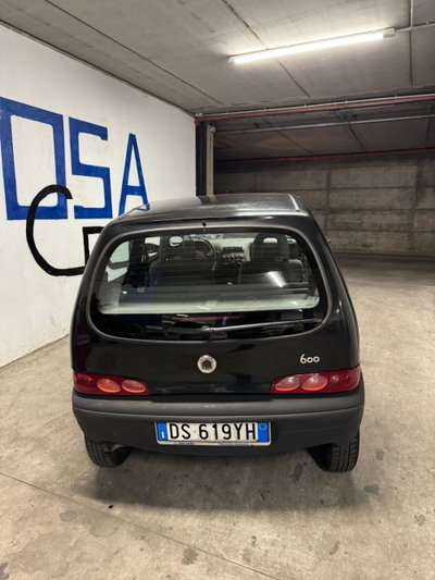 Fiat 600 1.1 Active (5)