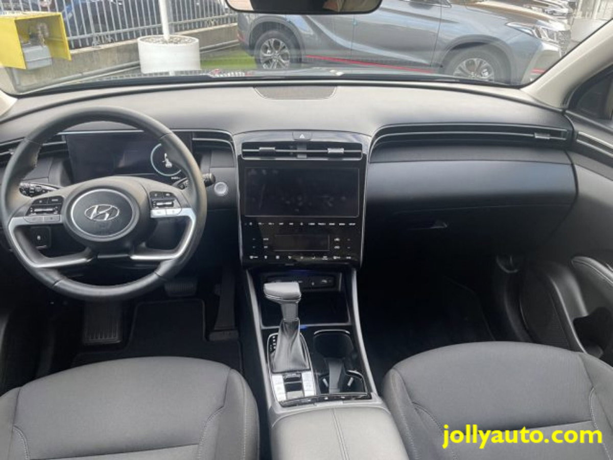 Hyundai Tucson 1.6 crdi 48V Exellence 2wd dct (11)