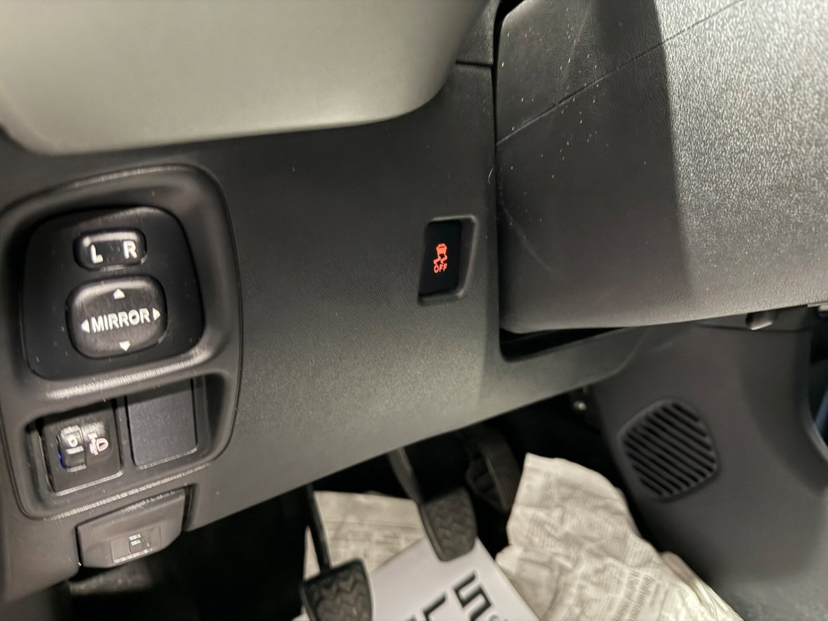 Peugeot 108 68 5 porte Allure (19)