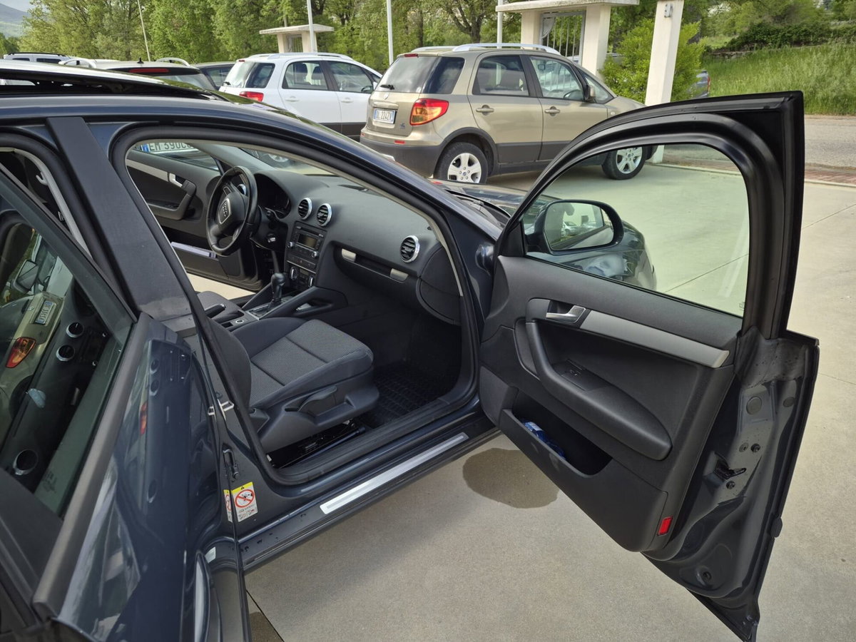 Audi A3 Sportback 2.0 TDI 170 CV F.AP. Attraction (12)