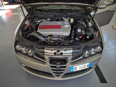 Alfa Romeo 159 1.9 JTDm 16V Distinctive (16)