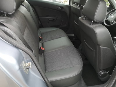 Opel Astra 1.7 CDTI 101CV 5 porte Enjoy (14)