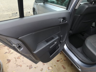 Opel Astra 1.7 CDTI 101CV 5 porte Enjoy (16)