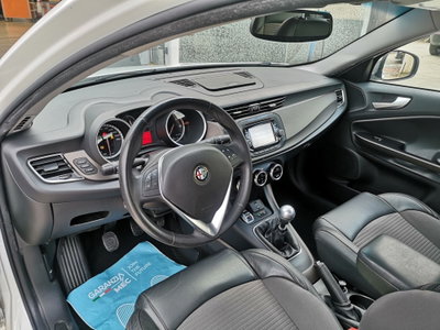 Alfa Romeo Giulietta 2.0 JTDm Exclusive 150cv E5+ (2)