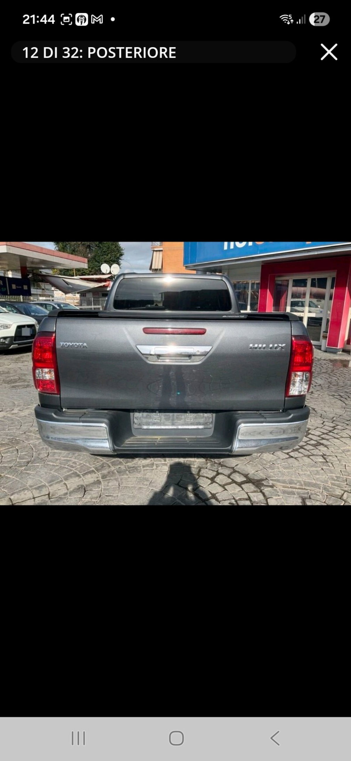 Toyota Hilux 2.D-4D 4WD porte Double Cab Comfort (3)