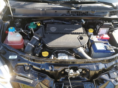 Lancia Ypsilon 1.3 MJT 75 CV Diva (14)