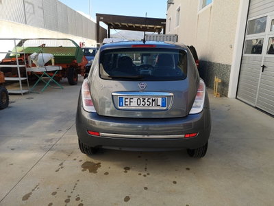 Lancia Ypsilon 1.3 MJT 75 CV Diva (5)