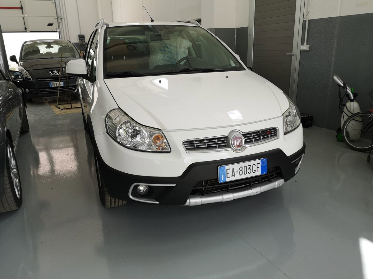 Fiat Sedici 2.0 MJT 16V DPF 4x4 Emotion