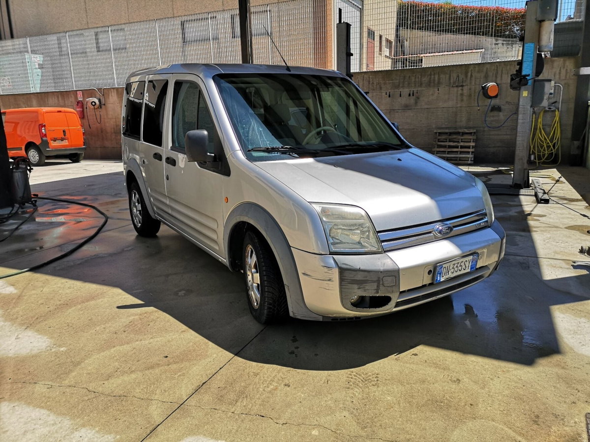 Ford Transit Connect  200S 1.8 TDCi/110CV PC GLX N1 (3)