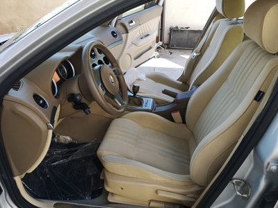 Alfa Romeo 159 2.4 JTDm 20V 210 CV Distinctive (11)