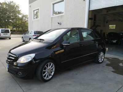Mercedes-Benz Classe B 200 CDI Executive (2)