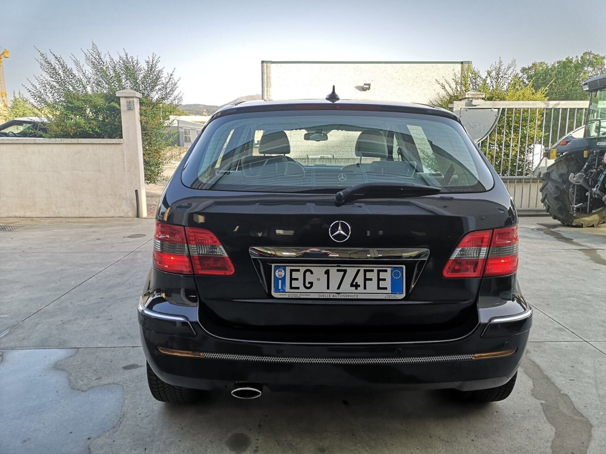 Mercedes-Benz Classe B 200 CDI Executive (6)