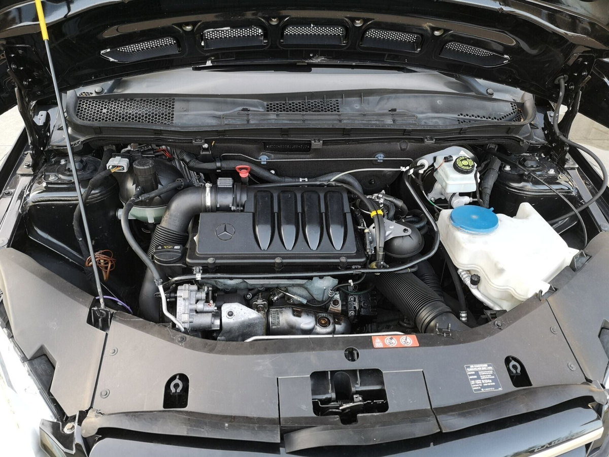 Mercedes-Benz Classe B 200 CDI Executive (9)