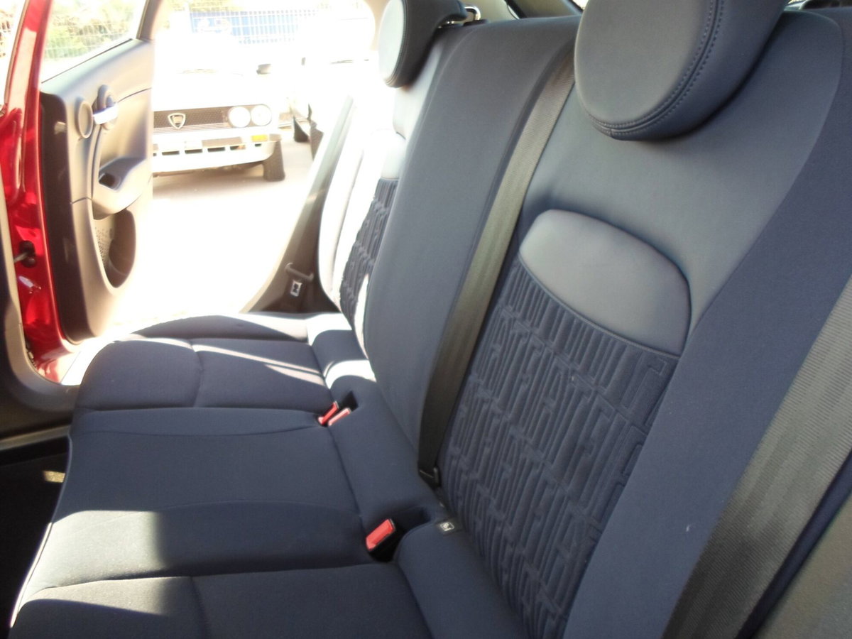 Fiat 500X 1.3 MultiJet 95 CV Club (19)