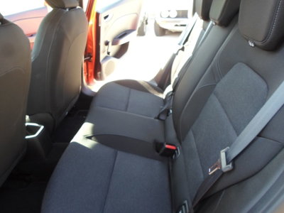Renault Clio TCe 90 CV 5 porte Techno (17)