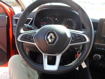 Renault Clio TCe 90 CV 5 porte Techno (19)