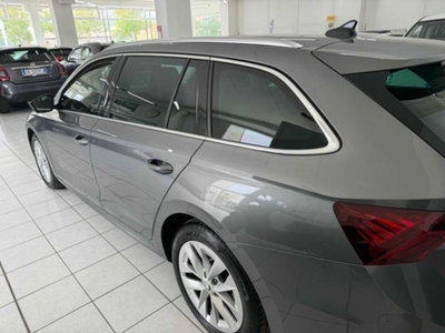 Skoda Octavia Station Wagon 1.5 G-TEC DSG Wagon Style (6)