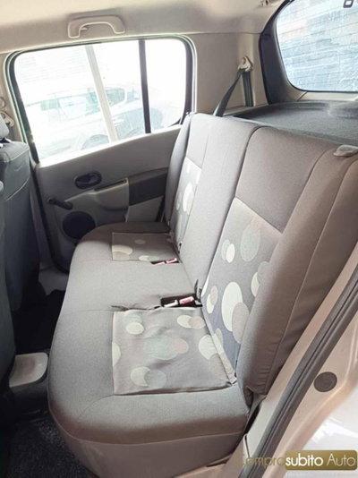 Renault Modus 1.2 16V Confort Dynamique (11)