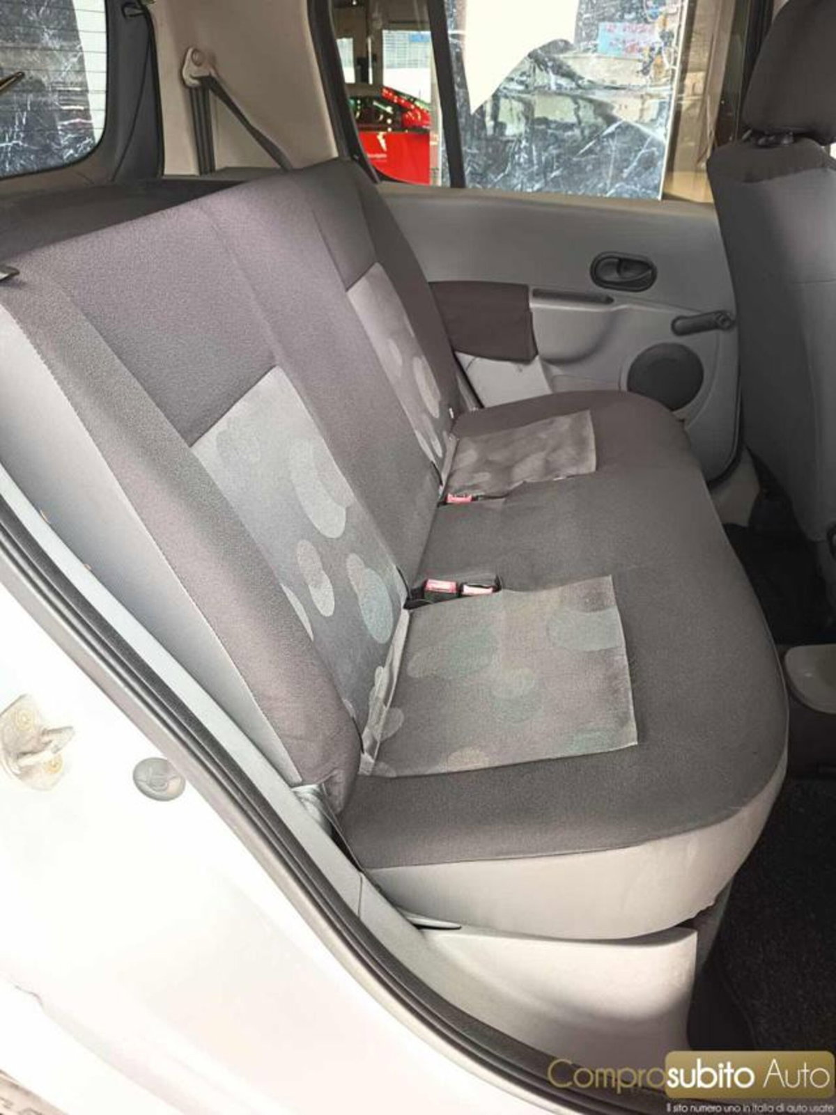 Renault Modus 1.2 16V Confort Dynamique (18)