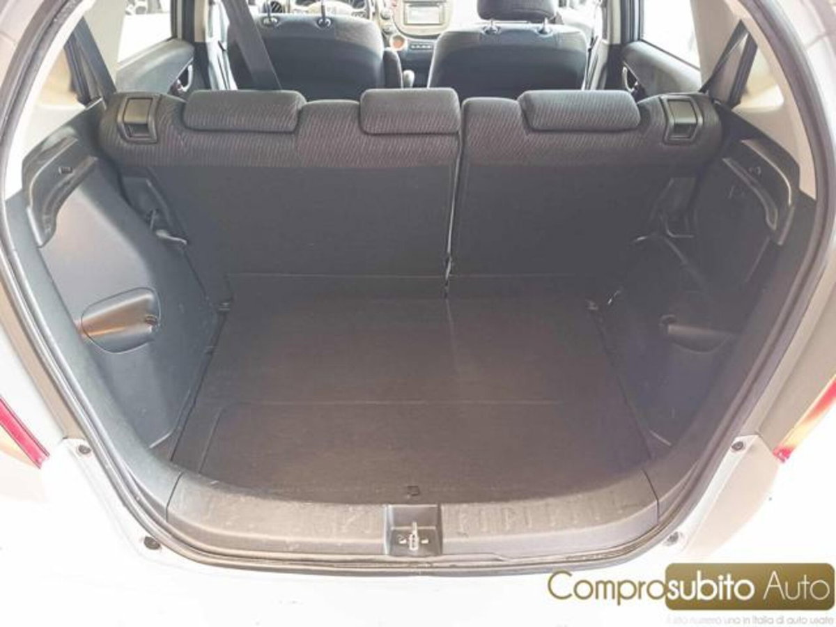 Honda Jazz 1.4 i-VTEC Trend (18)