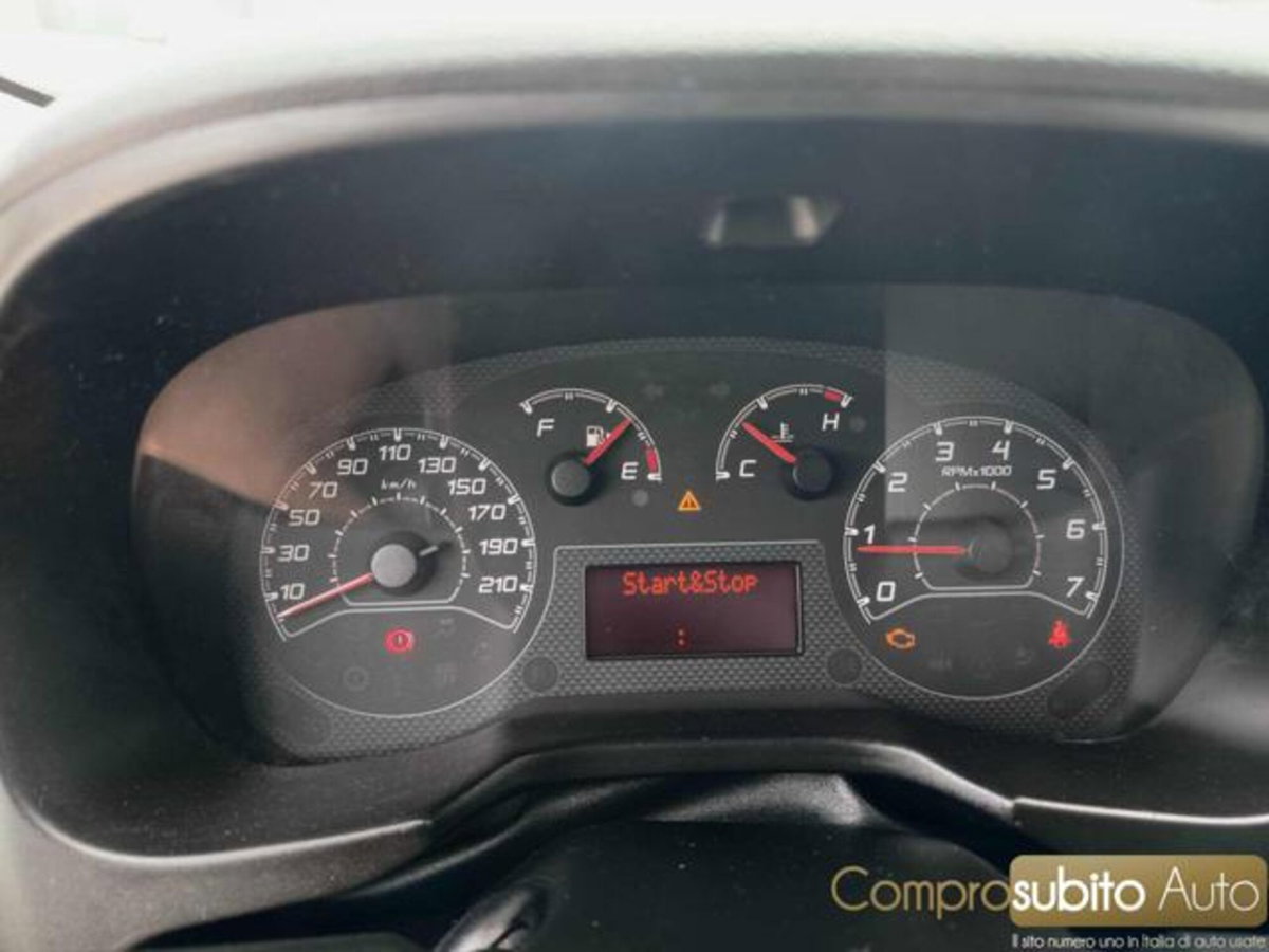 Fiat Fiorino 1.3 MJT 80CV Combinato (12)