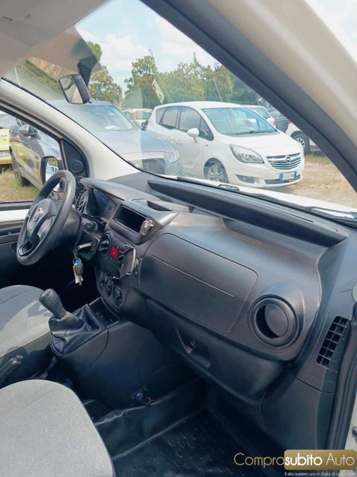 Fiat Fiorino 1.3 MJT 80CV Combinato (14)
