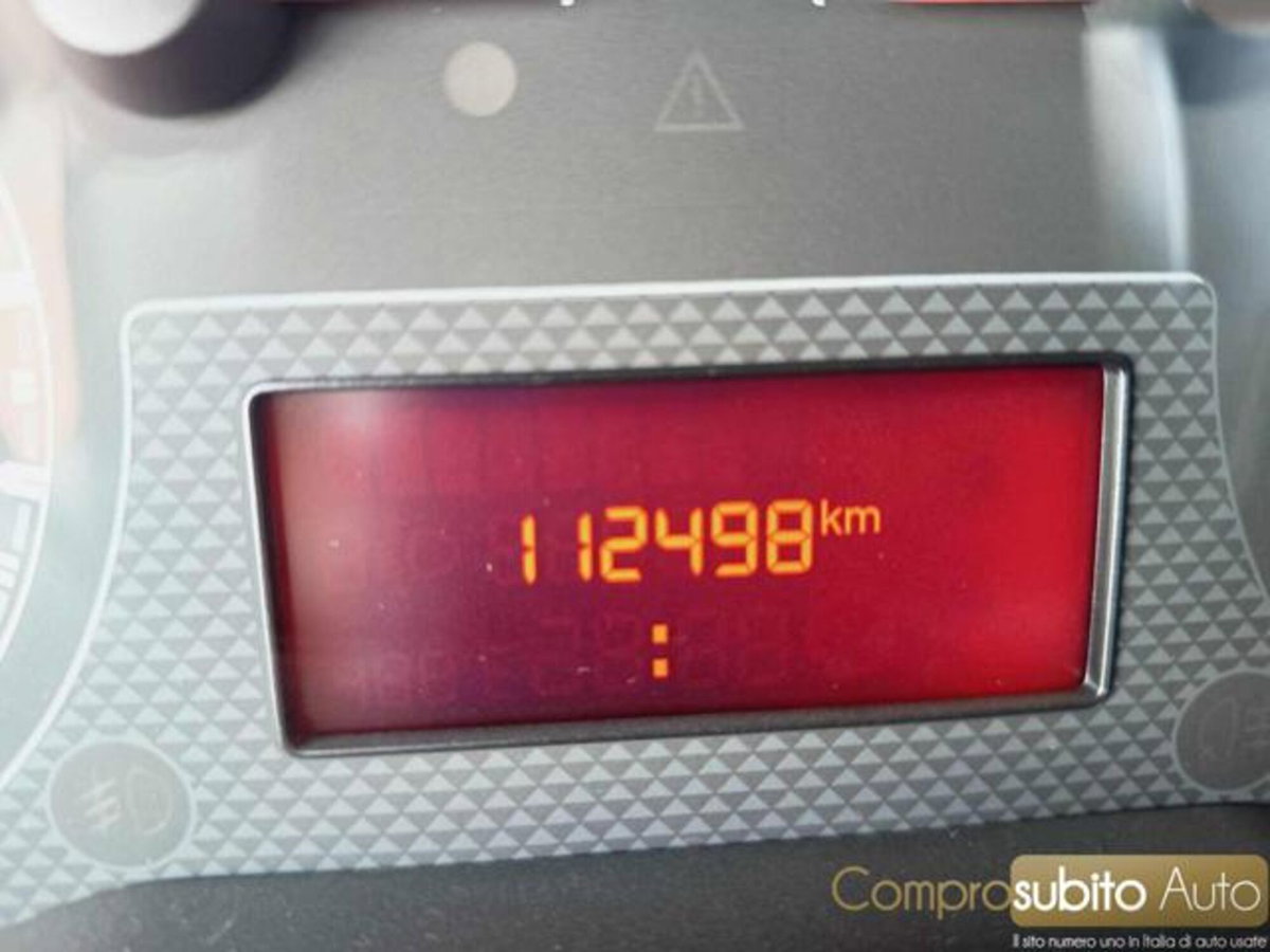 Fiat Fiorino 1.3 MJT 80CV Combinato (15)
