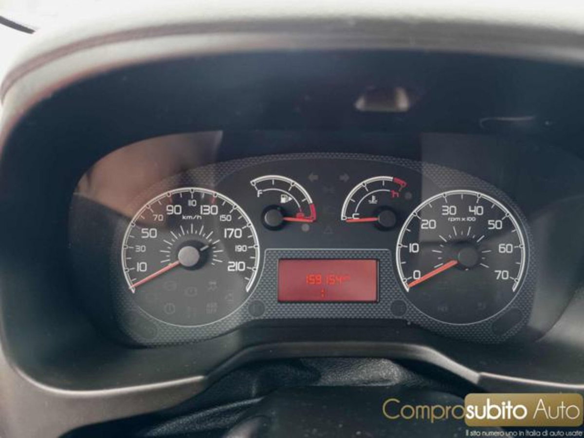 Fiat Fiorino 1.3 MJT 80CV Combinato (15)