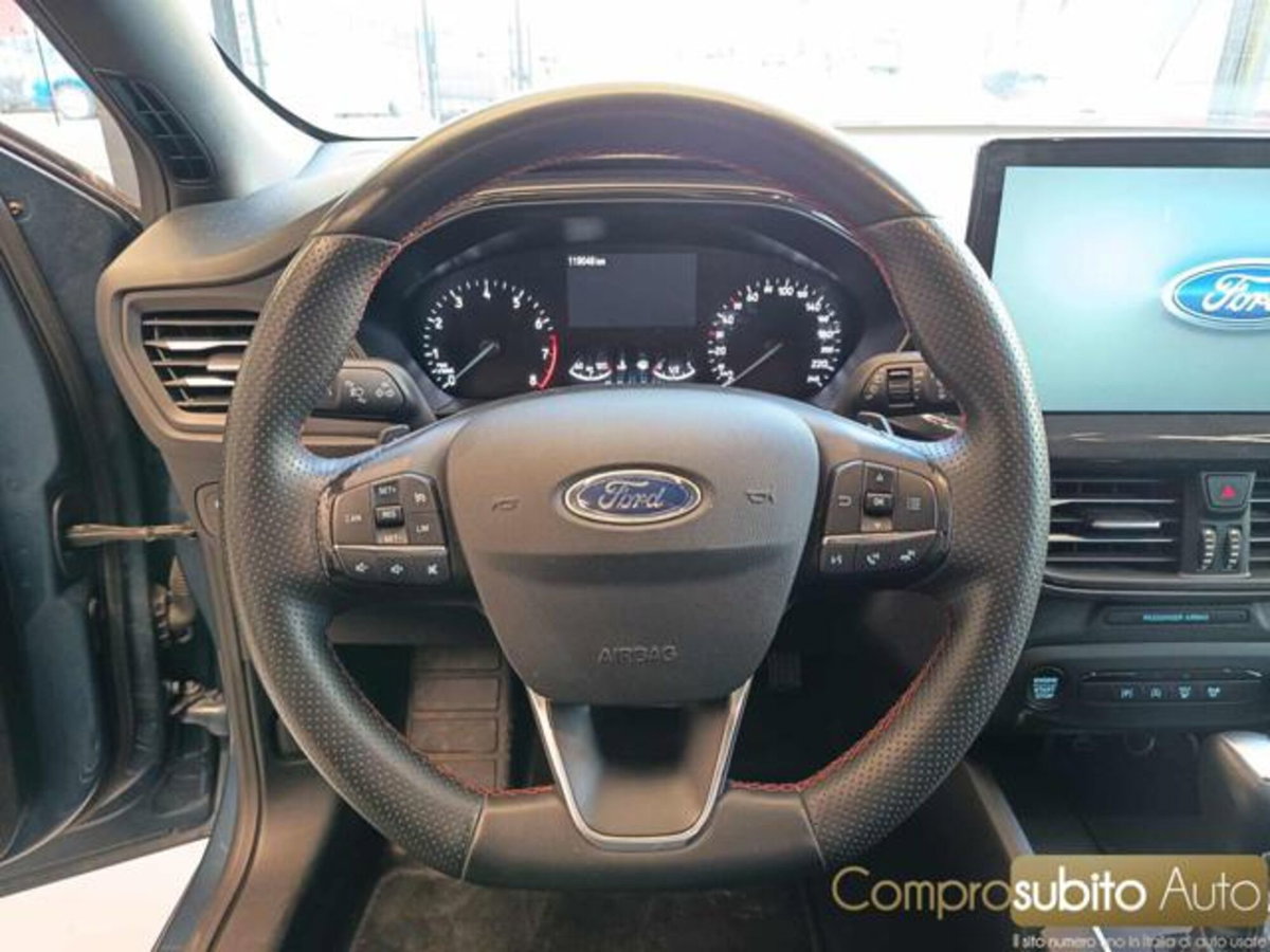 Ford Focus Station Wagon 1.0 EcoBoost Hybrid 125 CV Powershift SW ST-Line X (13)