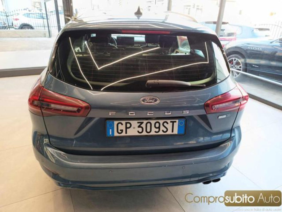 Ford Focus Station Wagon 1.0 EcoBoost Hybrid 125 CV Powershift SW ST-Line X (4)