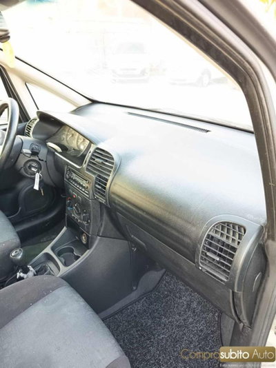 Opel Zafira 2.0d 180cv S&S XL Business Elegance AT8 (12)