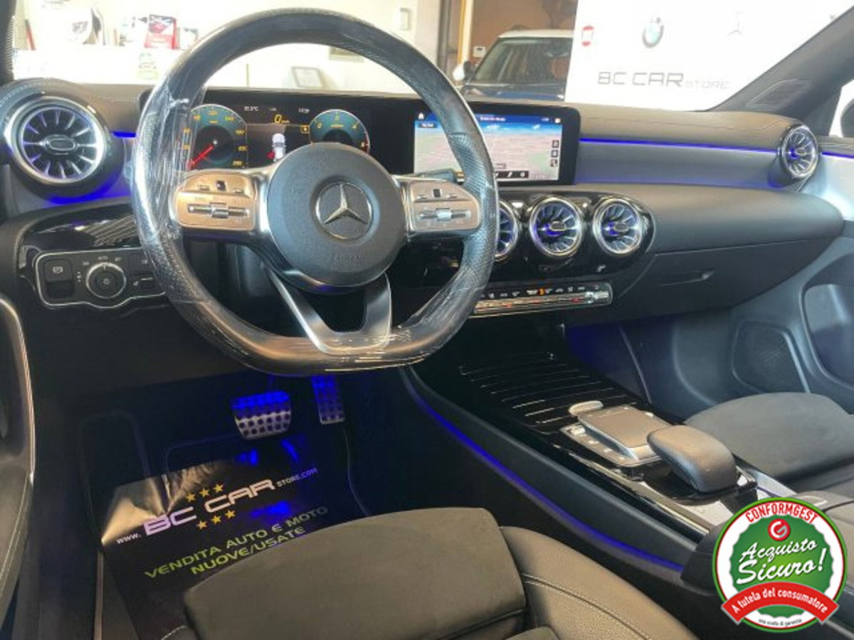 Mercedes-Benz CLA 200 d Premium (14)