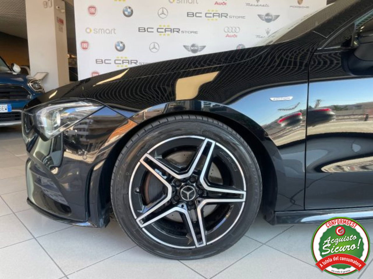 Mercedes-Benz CLA 200 d Premium (19)