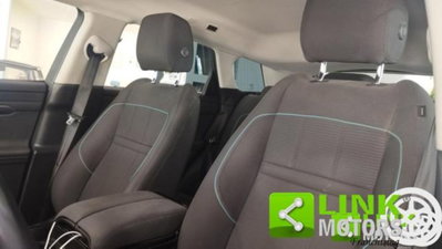 Land Rover Range Rover Evoque 2.0 Si4 5p. Pure (14)