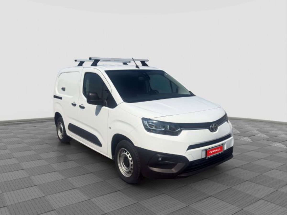 Toyota Proace City City 1.5D 100 CV S&S PC 4p. Comfort (7)