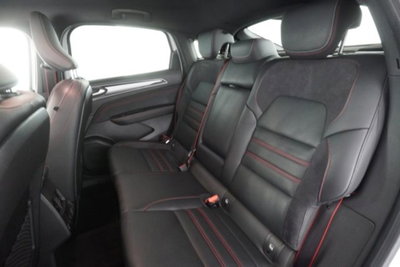 Renault Arkana E-Tech 145 CV R.S. Line (11)
