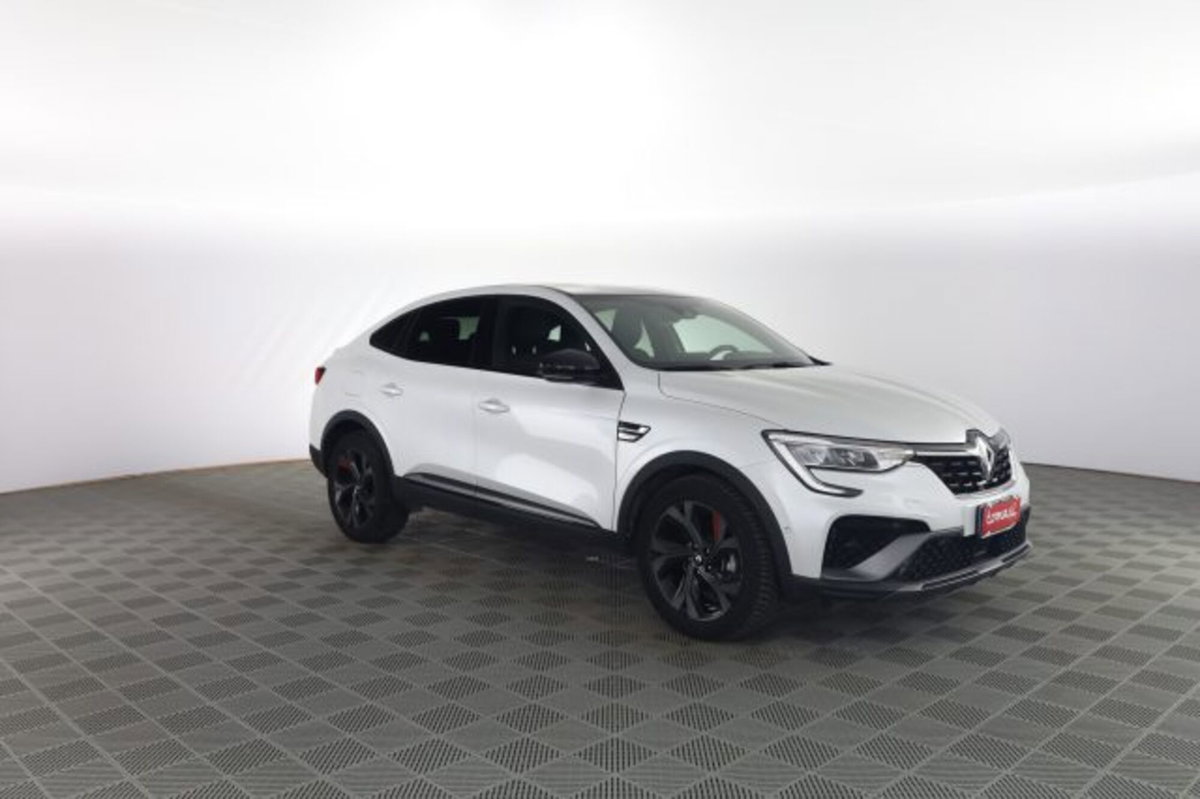 Renault Arkana E-Tech 145 CV R.S. Line (2)