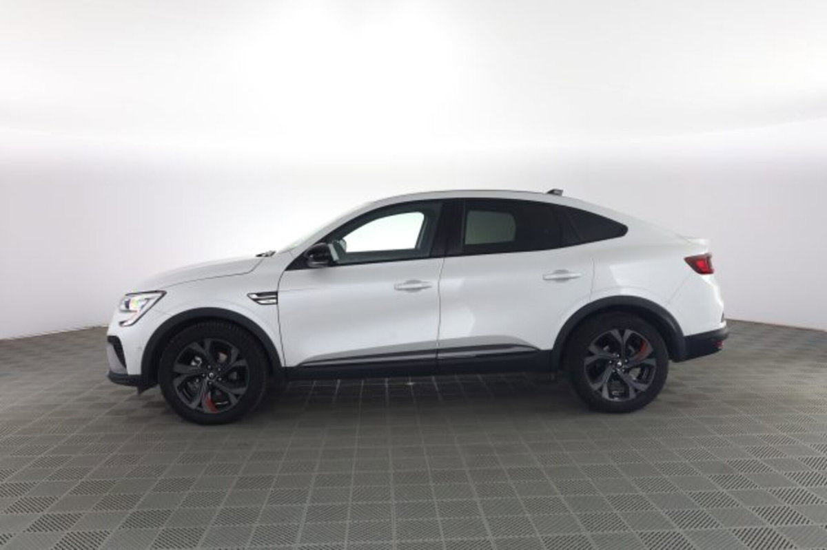 Renault Arkana E-Tech 145 CV R.S. Line (7)