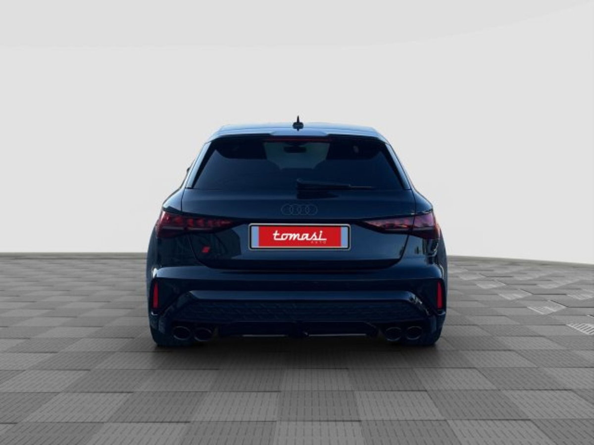 Audi A3 Sportback 40 TFSI quattro S tronic S line edition (4)